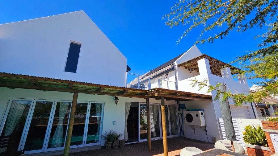 4 Bedroom Property for Sale in Britannia Bay Western Cape